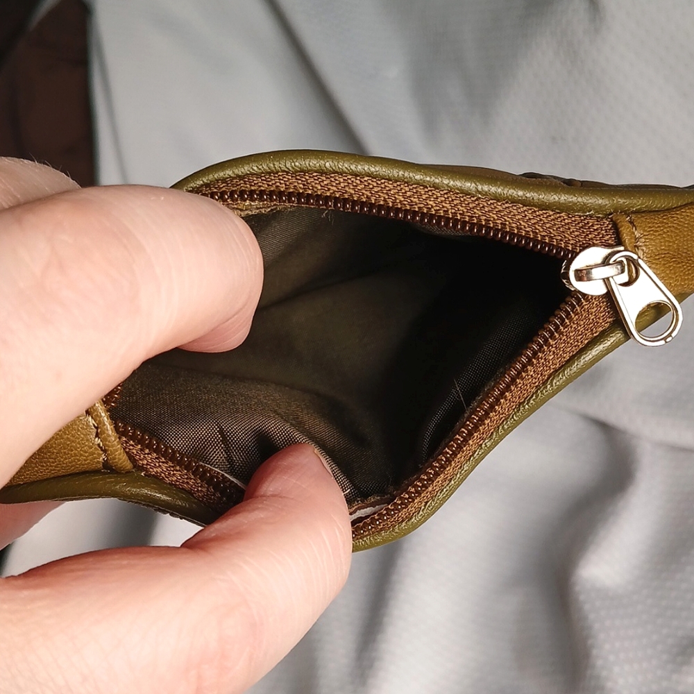 Coin pouch - Picture 4 of 11